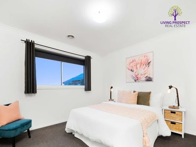 104 Foxwood Drive, Point Cook