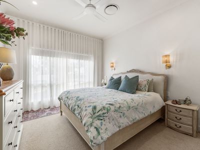 68 East Street, Redwood