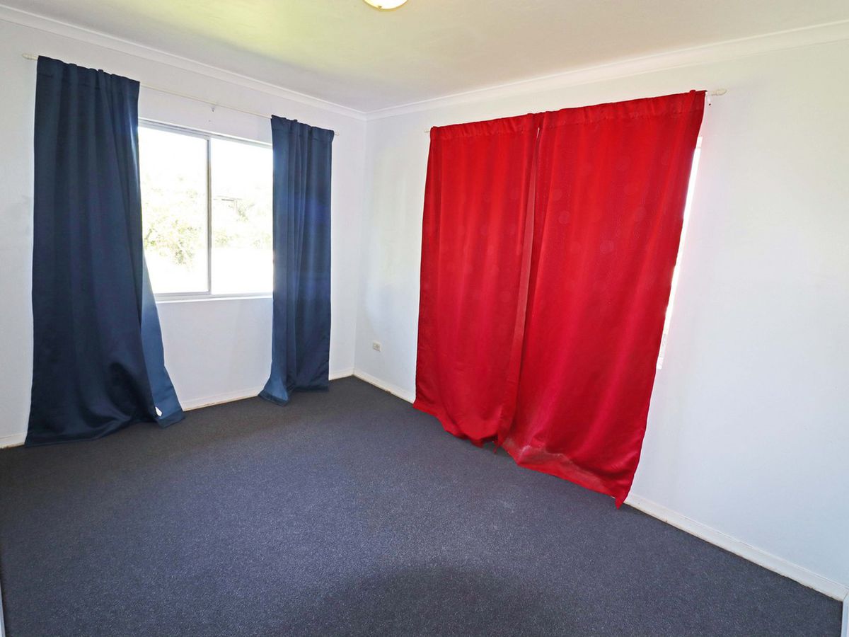 13 CUMBRIAN AVENUE, Atherton