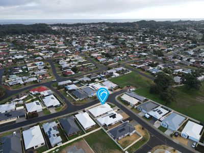 2 Lingard Loop, Usher