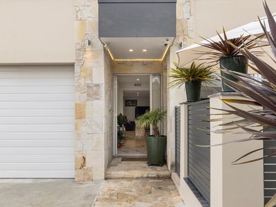 4 Crowther Place, Curtin