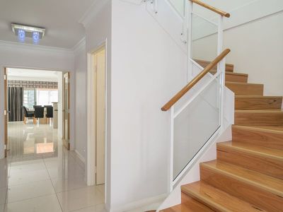 50 Maldives Drive, Hillarys
