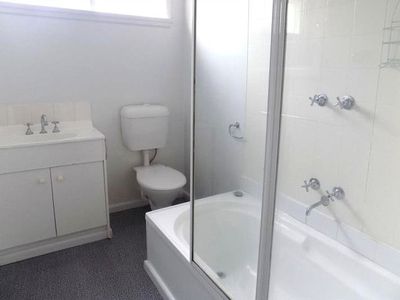 2 / 28-30 Breakwater Road, Thomson
