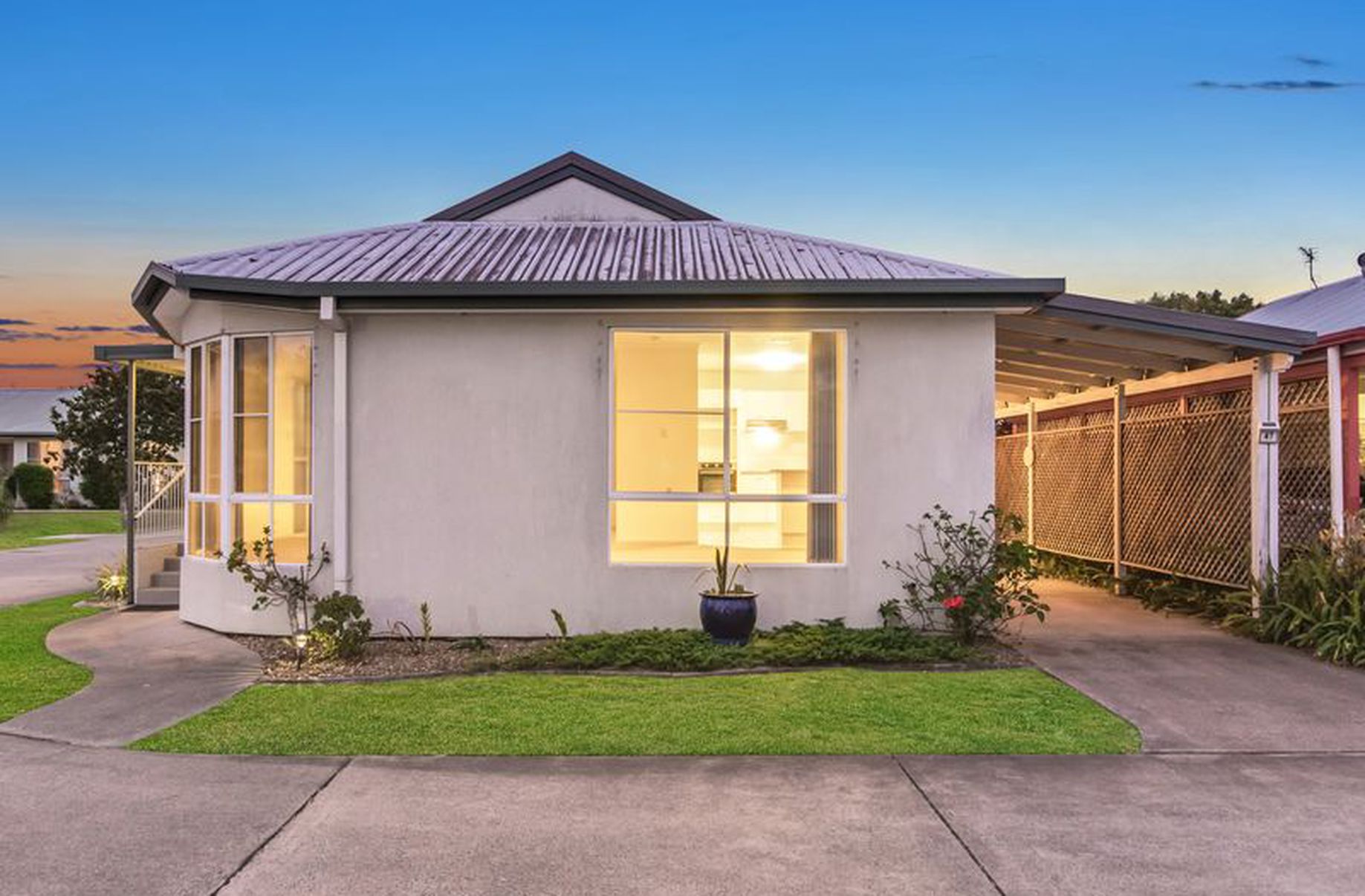 47 / 70 Hansford Road, Coombabah Smart Real Estate