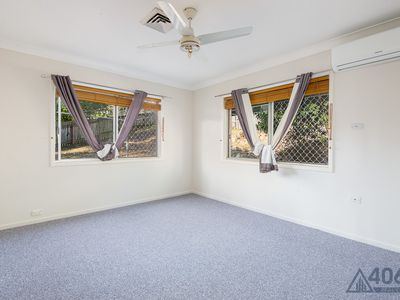 6 Whitian Street, Chapel Hill