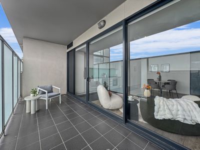 203 / 2A Montrose Place, Hawthorn East