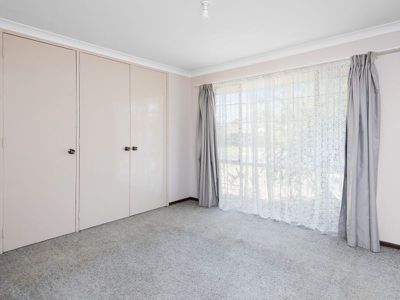 3 Compton Court, Hannans