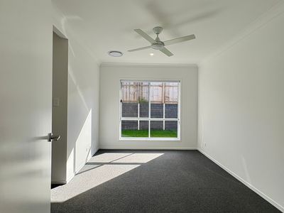 68 Balun Wy, Redland Bay