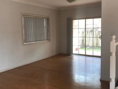 8 / 112 Hoxton Park Road, Liverpool