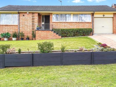 26 Aminya Crescent, Bradbury