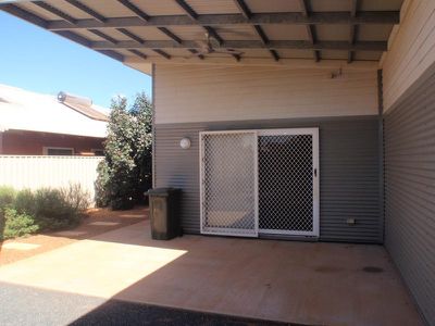 10 Dowitcher Avenue, South Hedland
