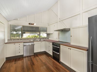 122 Mitchell Street, North Ward