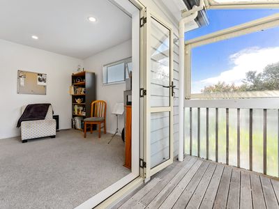 10A Scarboro Terrace, Murrays Bay