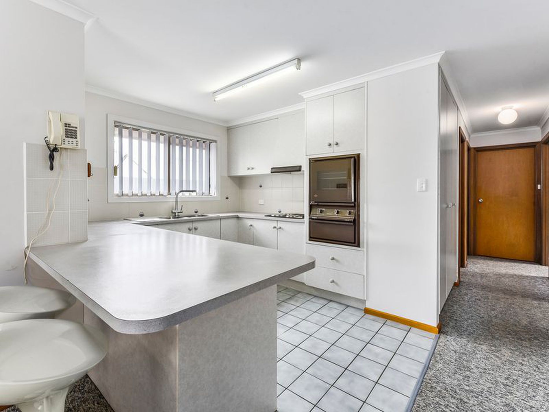 4 / 9B Seventh Street, Millicent