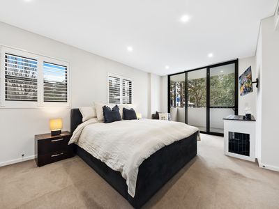 2 / 93 Caddies Boulevard, Rouse Hill