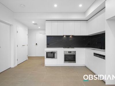 D807 / 2 Appleroth Street, Melrose Park