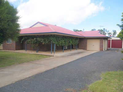7 Olive Grove, Kingaroy