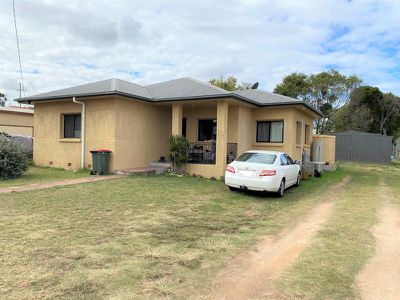 4 Moonya Street, Kingaroy