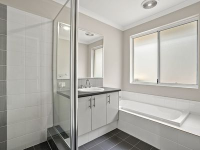 109 Tangadee Rd, Golden Bay