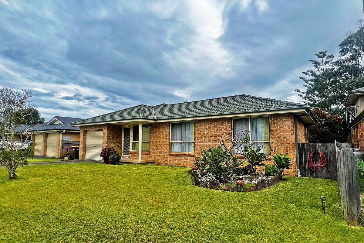29 Gannet Crescent, Old Bar