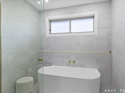 3 Lancaster Court, Greenvale