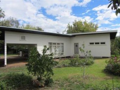 50 Templeton Street, Euroa
