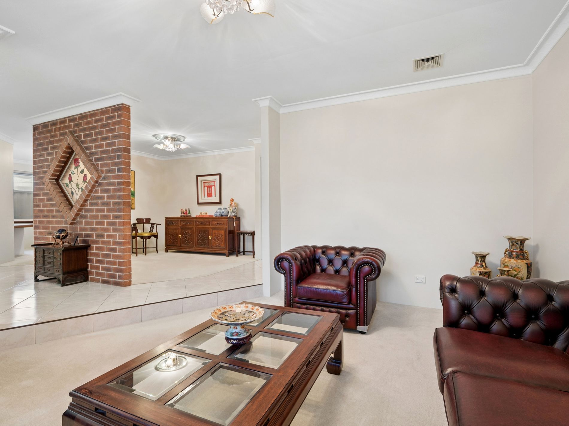 28 Hatherley Parade, Winthrop