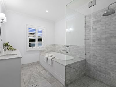 295 Hawthorne Road, Hawthorne