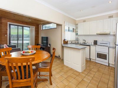 4 Prospect St, Mount Saint Thomas