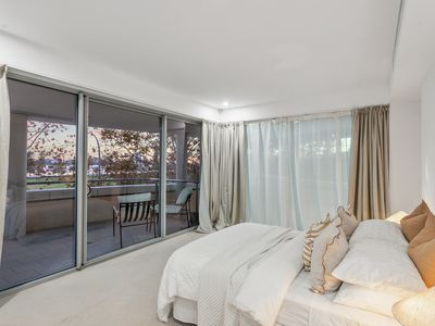 2 / 42 Terrace Road, East Perth