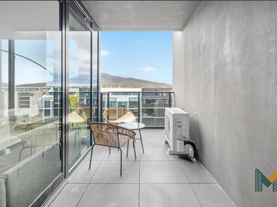 819 / 1 elouera st, Braddon