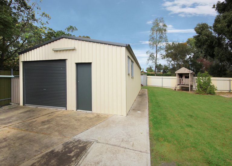 28 Conington Crescent, Morphett Vale