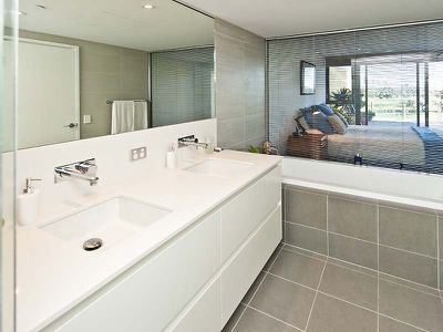 302 / 21 Bow River Cres. , Burswood
