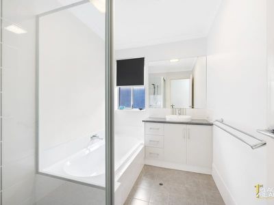37 Roscoe Turn, Rockingham