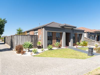 27 Waterbury Street, Cranbourne
