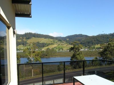 8432 Channel Highway, Cradoc
