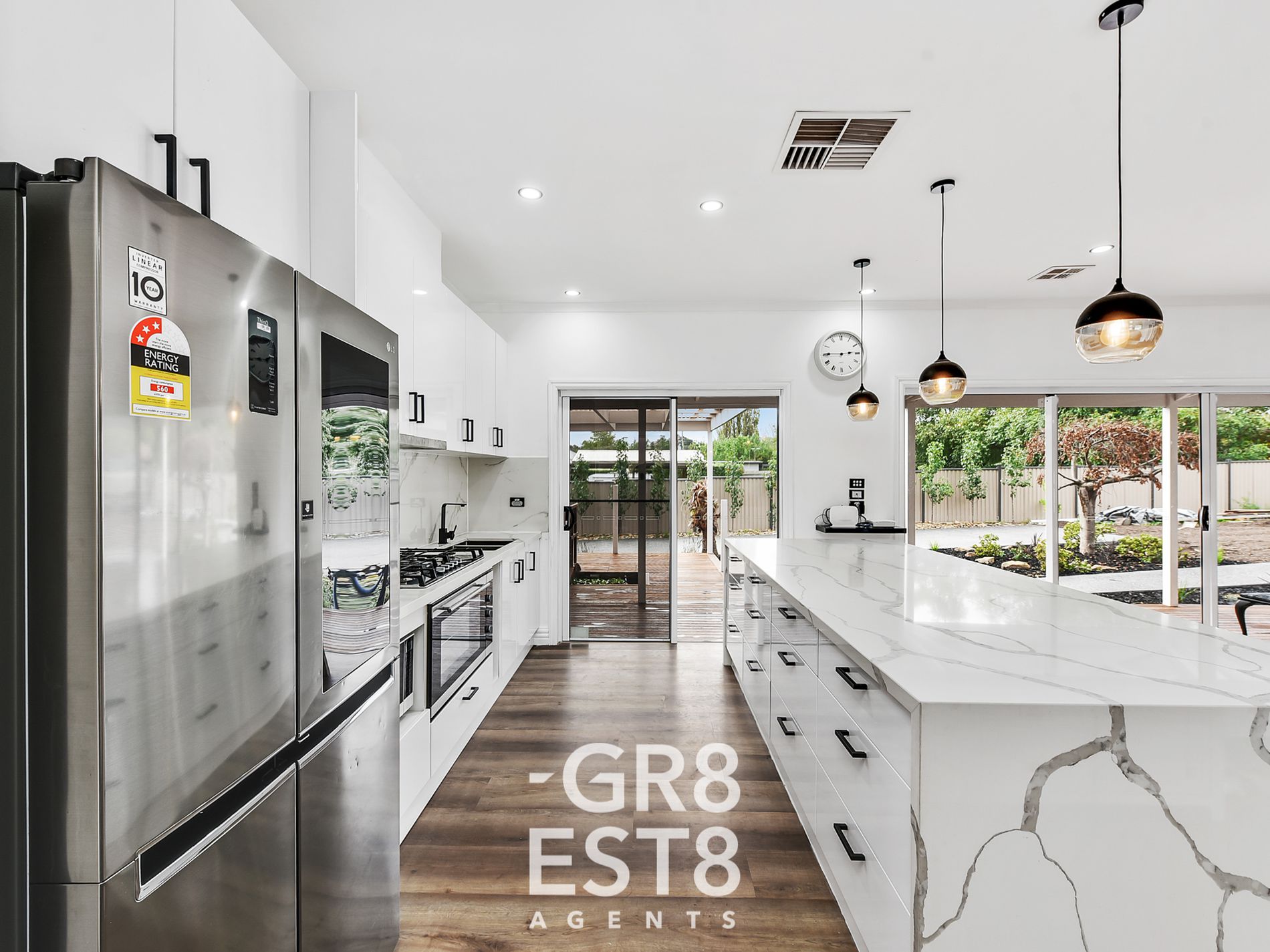 5 Cantwell Road, Narre Warren North GR8 EST8 Agents