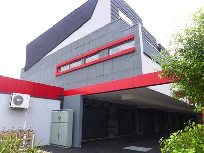 1B/44 Myers Street, Geelong