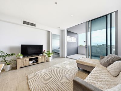 1106 / 95 Linton St, Kangaroo Point