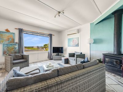 25 Sea Parade, Port Macdonnell