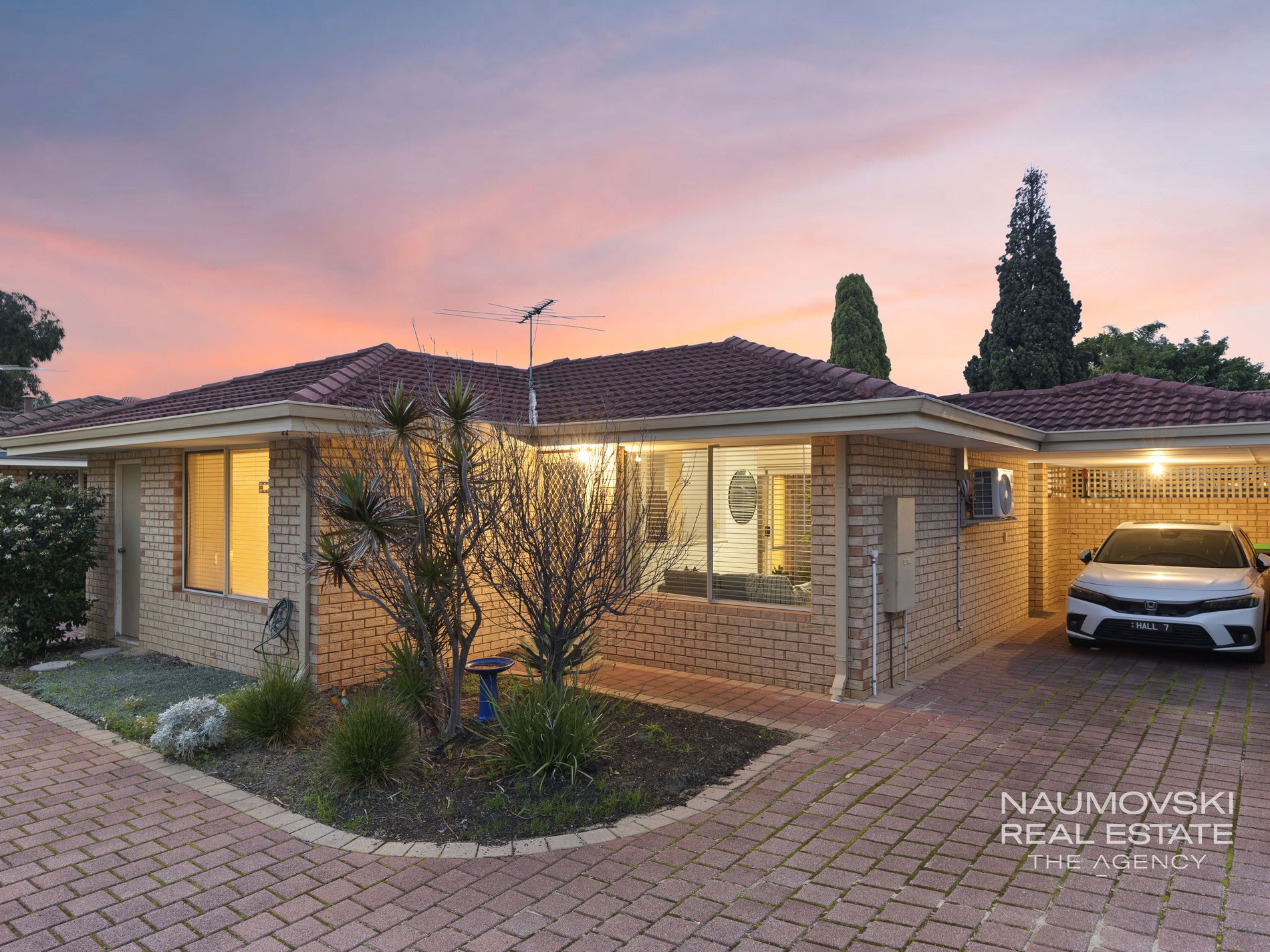 2 / 285 Main Street, Balcatta