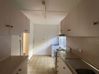 1 / 99 Canal Street, Griffith