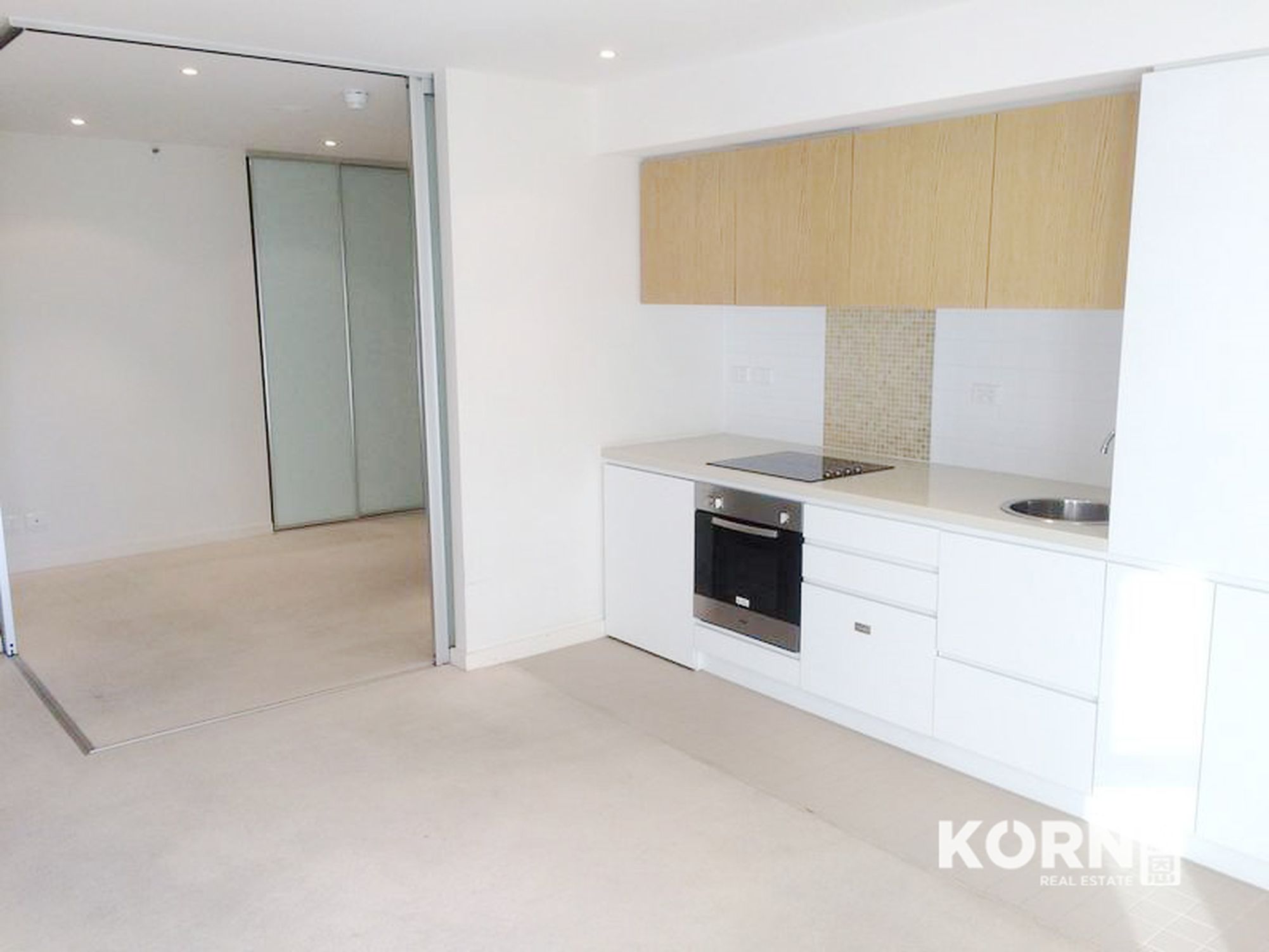 608 / 10 Balfours Way, Adelaide