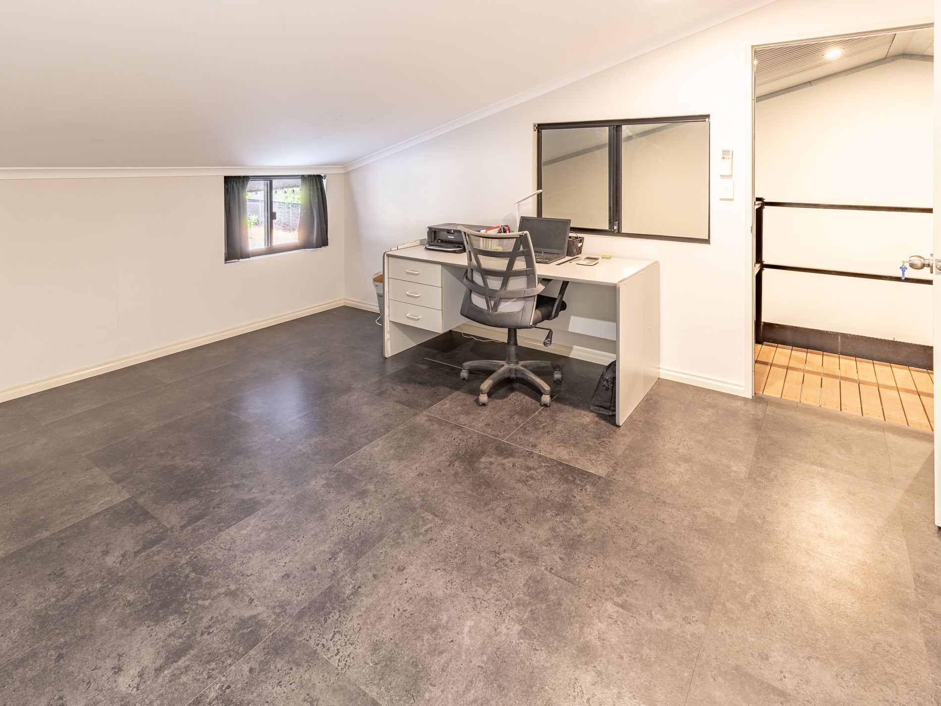 10 Salacca Loop, Kununurra