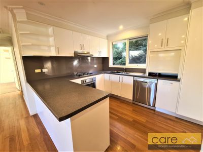 9 Herrington Avenue, Carrum Downs