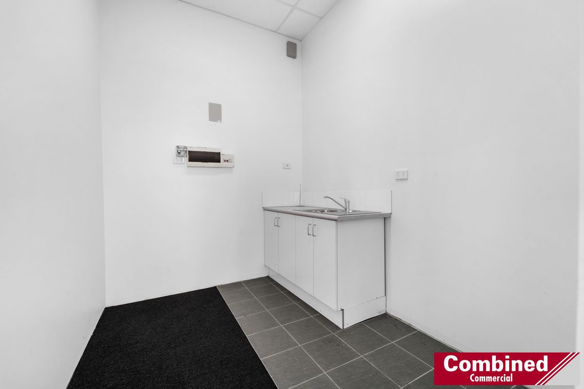 1,2 & 3 / 77 Anderson Road, Smeaton Grange