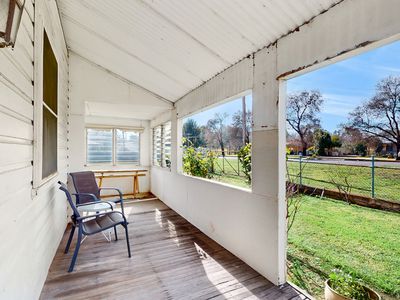 10-12 MARQUET STREET, Merriwa