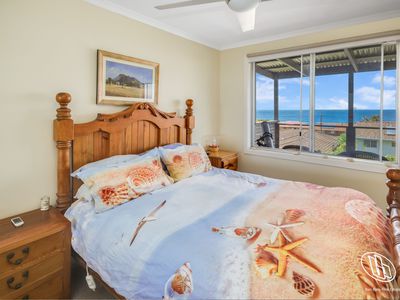 48 Sunset Boulevard, Kianga
