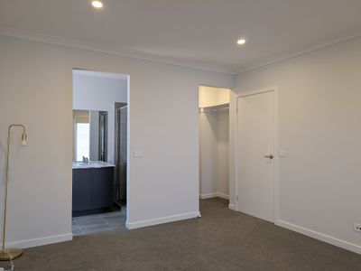 18 Singleton Circuit, Armstrong Creek