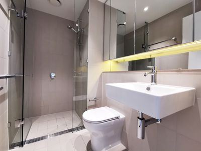 807N / 883 Collins Street, Docklands